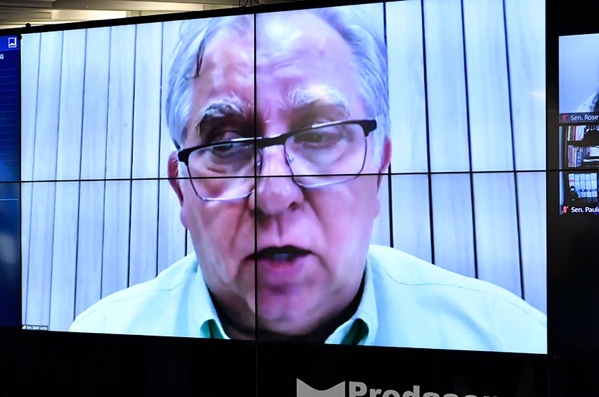 Senador Izalci Lucas